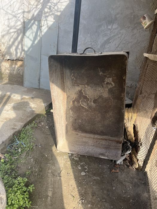 Темирдан ясалган қути мариновка бонкаларини қайнатиш учун