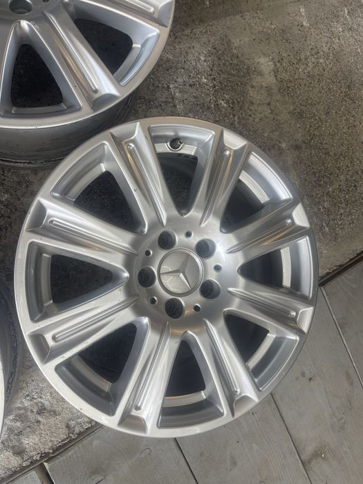 17 “ mercedes А212