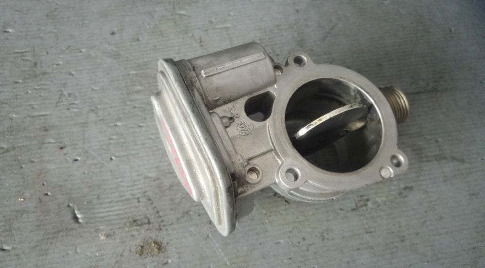 clapeta de accelerație bmw e60, e90 2.0d