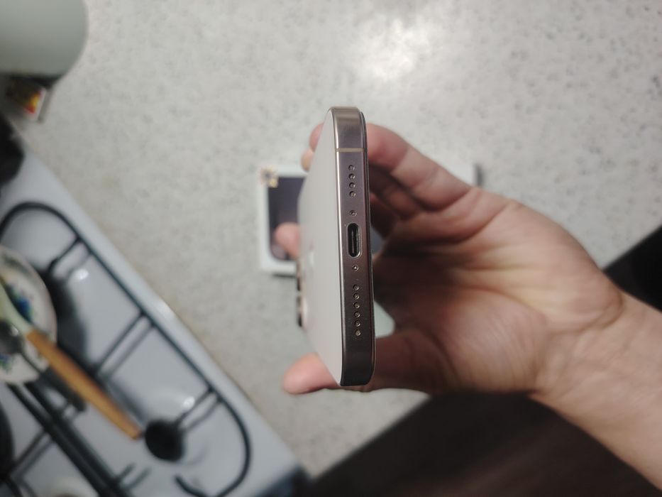 Айфон 16 про мах 256гб