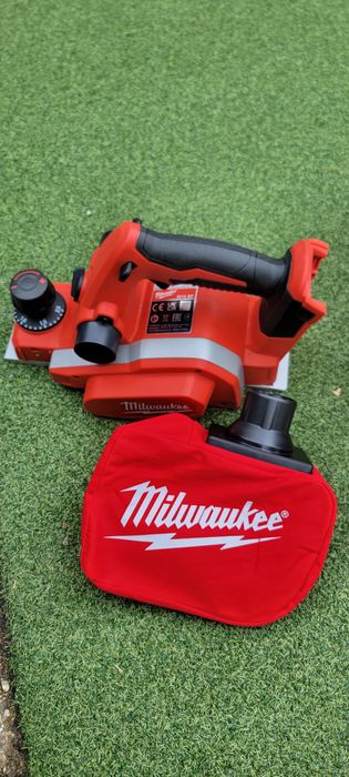 Compresor Milwaukee M12