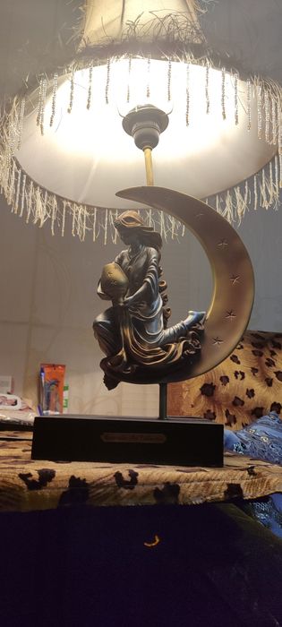 Винтажный светильник продам