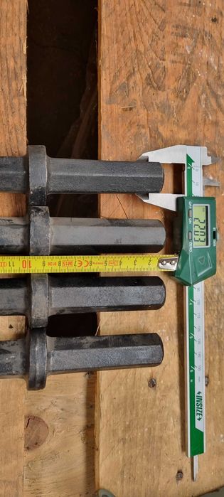 Spit picamer pneumatic, spituri picamere