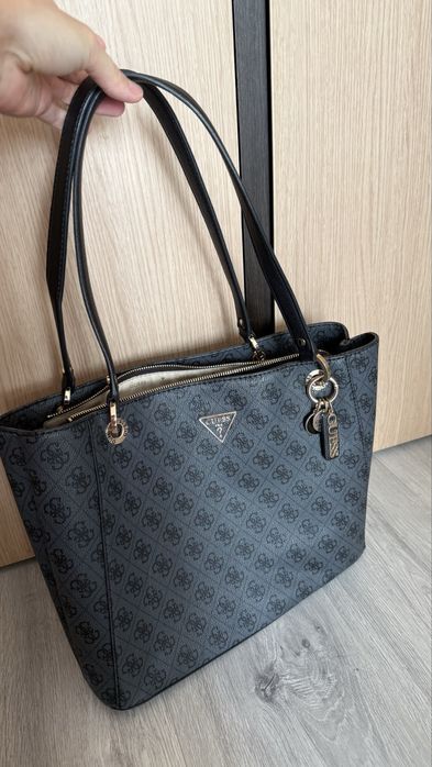 Сумка GUESS оригинал