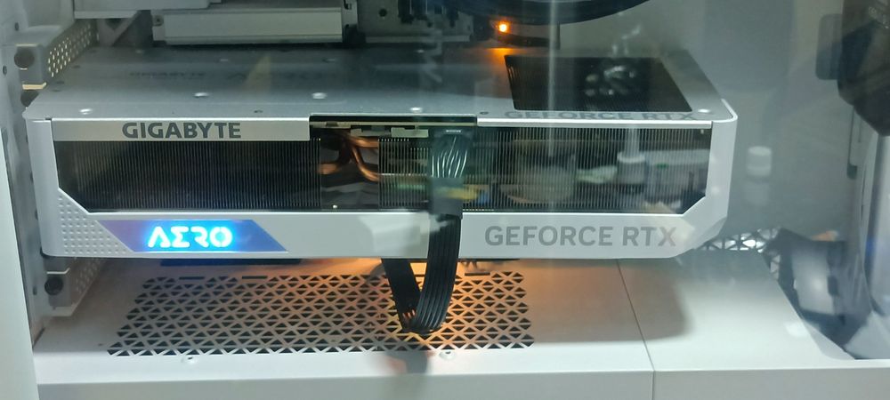 Настолен компютър