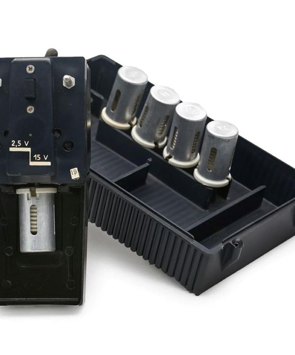 Вольтметр аккумуляторный (нагрузочная вилка). Производство СССР.