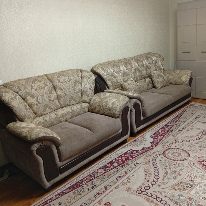 Б.у.мягкий мебель