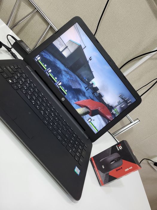 Современный ноутбук HP