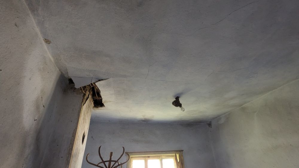 Продава се Къща в с. Радовец, Област Хасково - 72 кв.м за 98 €/кв.м - Снимка #11