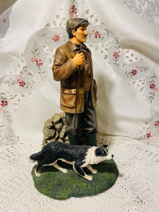 статуетка Леонардо