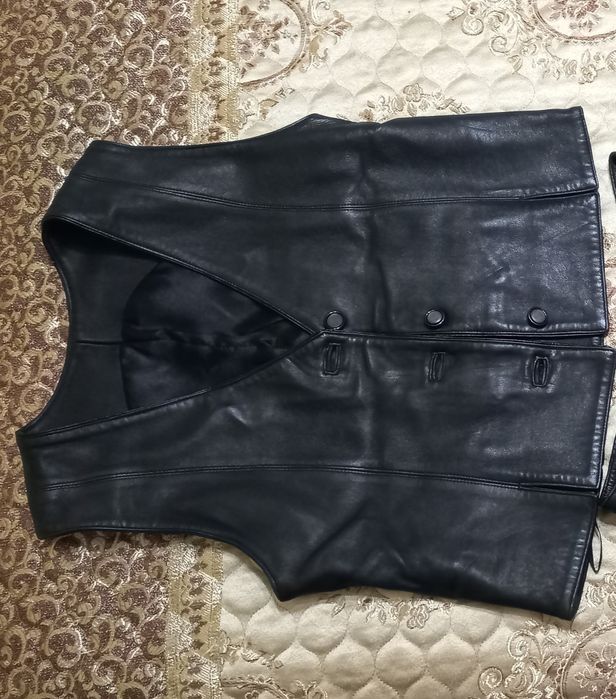Продам кожаный жакет