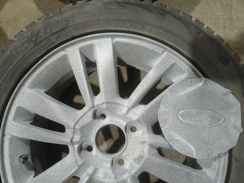 Продам комплект с дисками