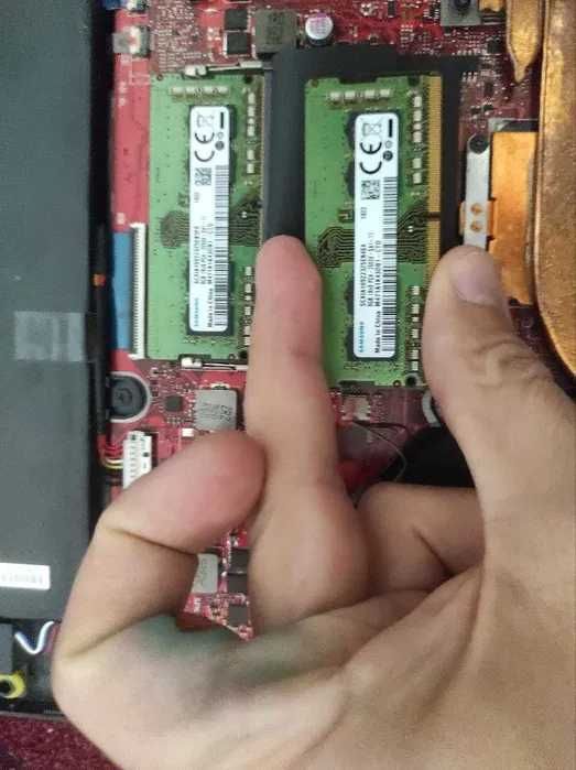 Ноутбук ASUS ROG Strix G GL731GU, не рабочий