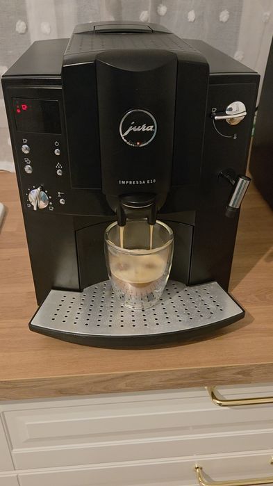 Espressor Jura impressa e10