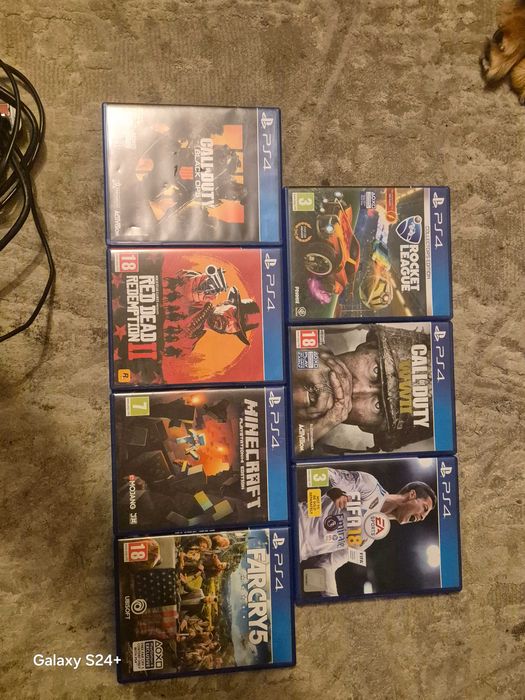 Playstation 4 slim