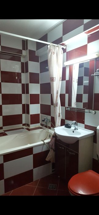 Inchiriez Garsoniera Conf 1