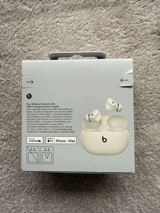 beats Studio Buds + SIGILATE