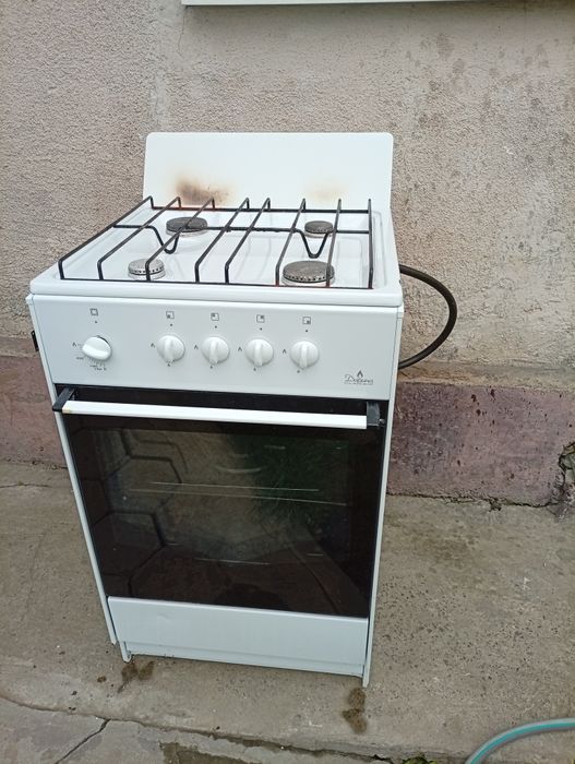 Продам газплиту Дарина classic