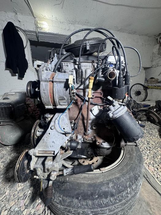 Ауди 1.8 моно продам