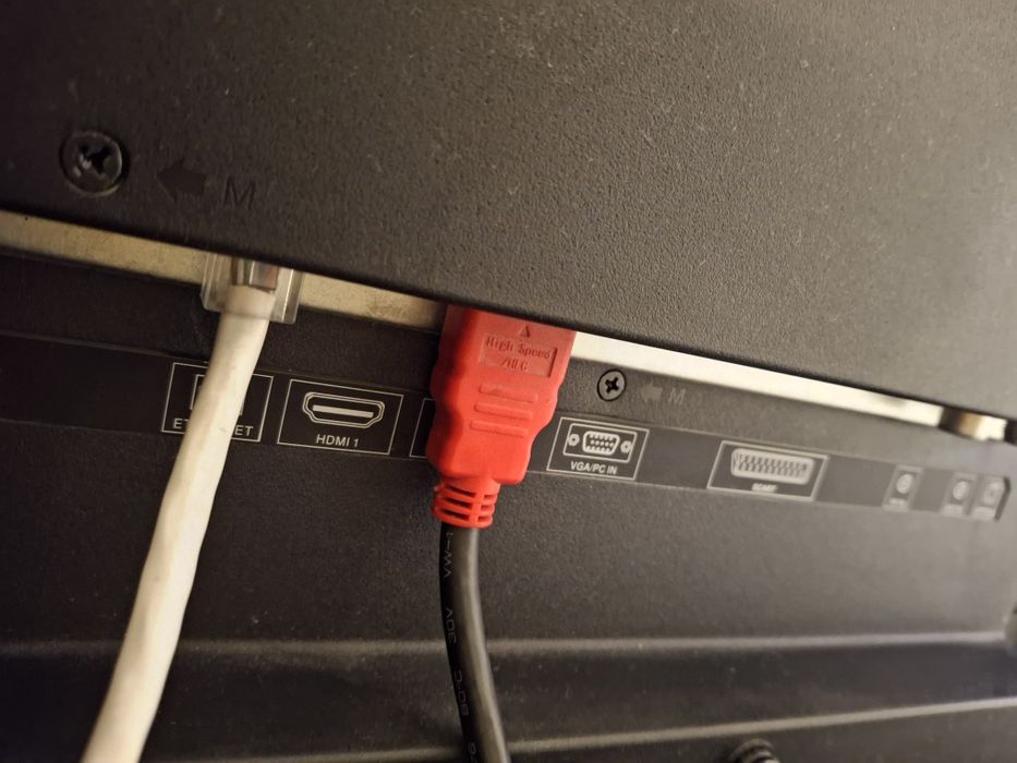 Телевизор SHARP 43 Инча