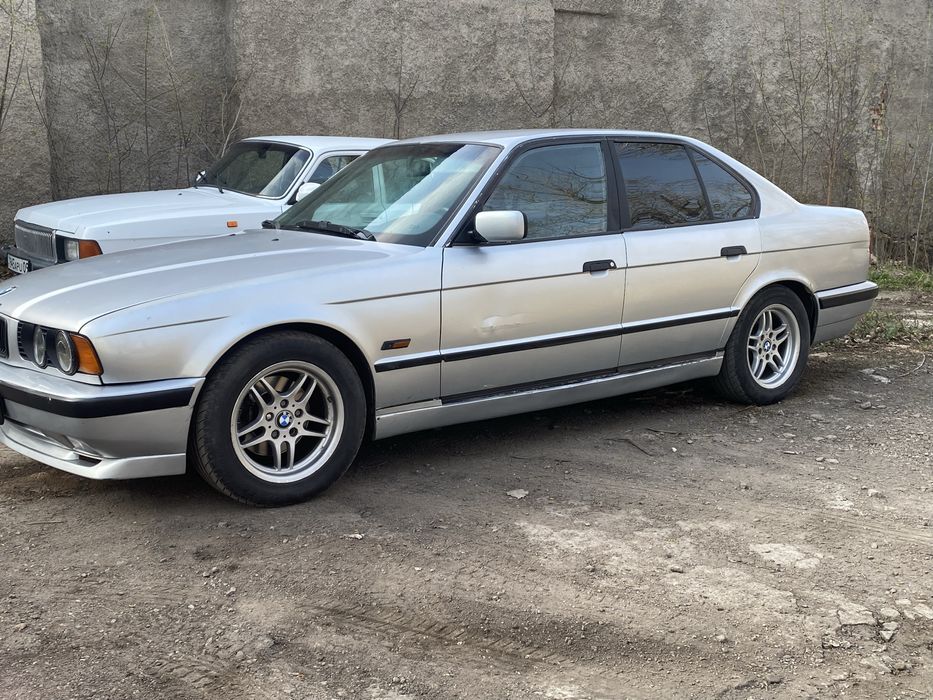 Продаю Диски бмв R16 37 стиль