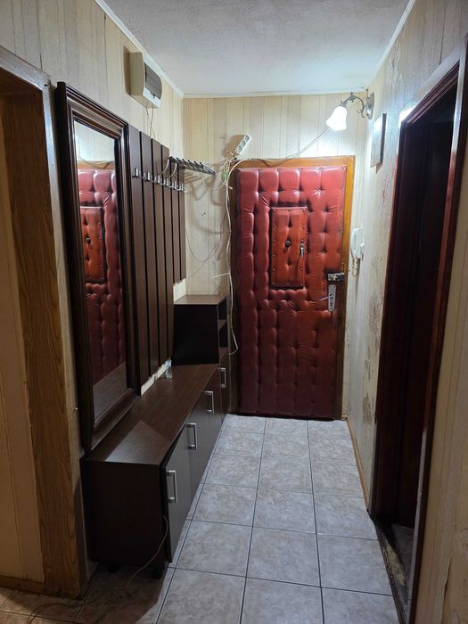Închiriez apartament spațios – Timișoara, Dâmbovița