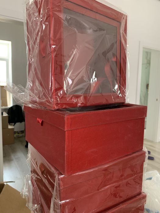 Подарочные коробки