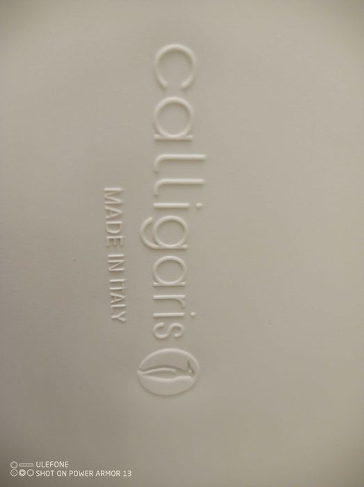 Продавам офис стол