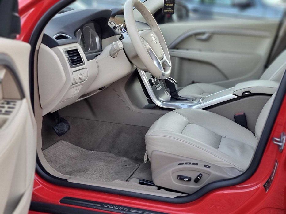 Volvo V70 D5 AWD 215 p.s.