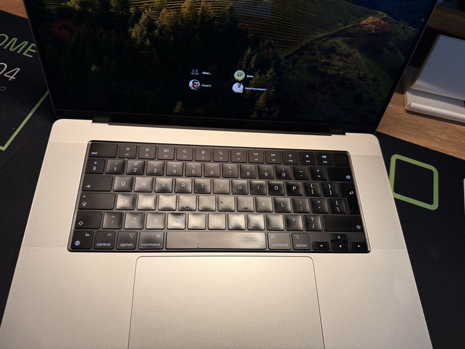 MacBook Pro 16” (2021) M1 Max, 64GB RAM, 1TB SSD — Ca nou