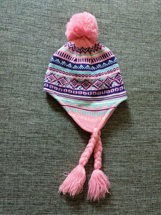 Детская шапочка для девочки весна-осень