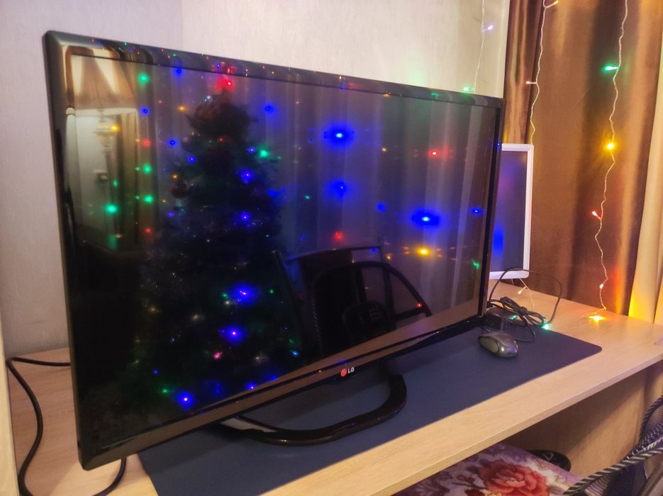 Телевизор LG б/у