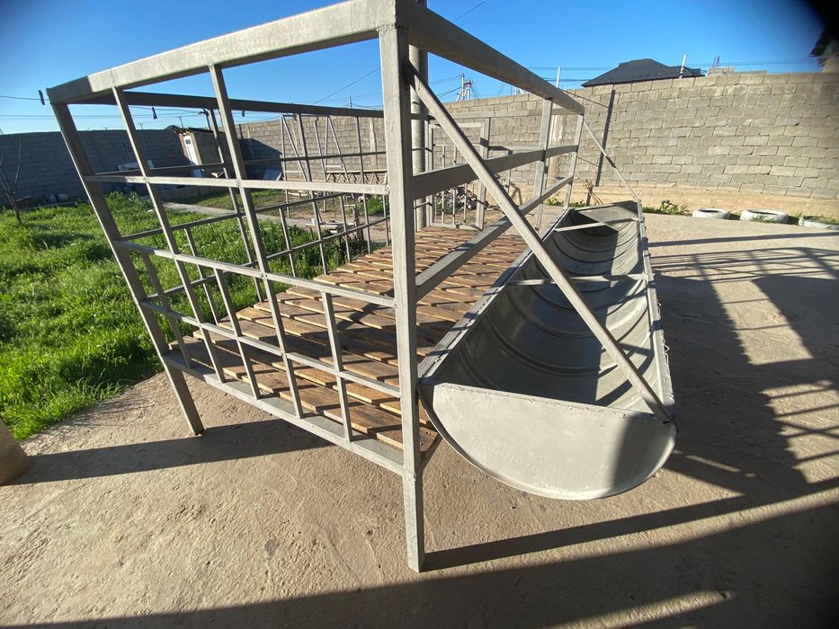 Қой, ешкіге арналған дайын қора сатылады