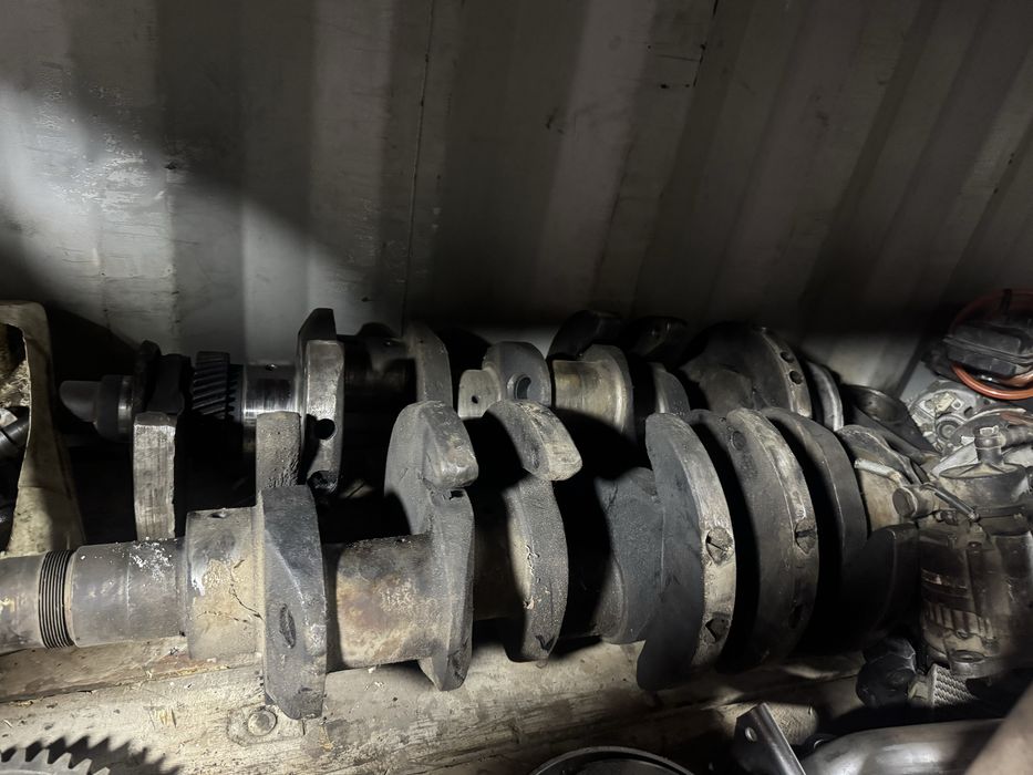 Продам коленвал ямз 236 простой