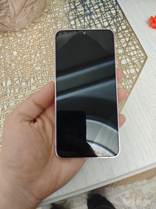Samsung galaxy s23 + 8/256 лавандовый