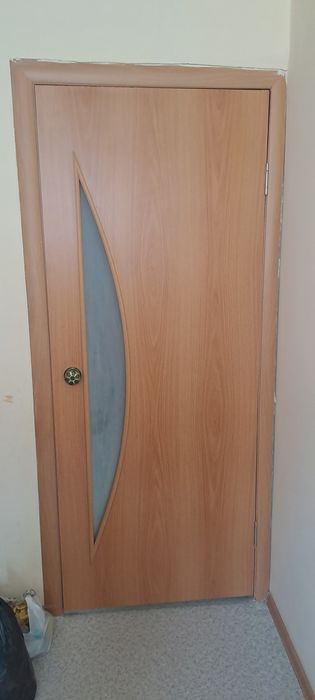 Продам межкомнатные двери б/у