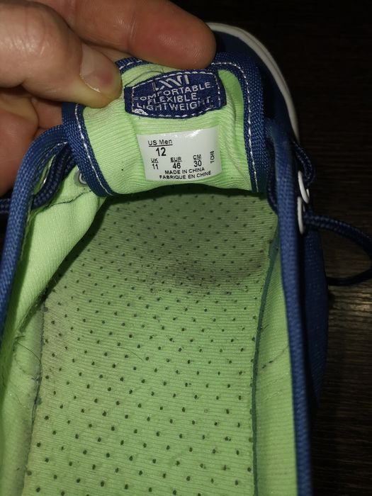 Asics kinsei 5 и Vans номер46