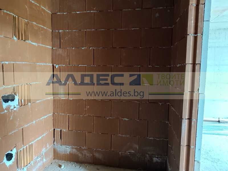 Продава се Двустаен апартамент в София, Овча купел - 67 кв.м за 2563 €/кв.м - Снимка #7