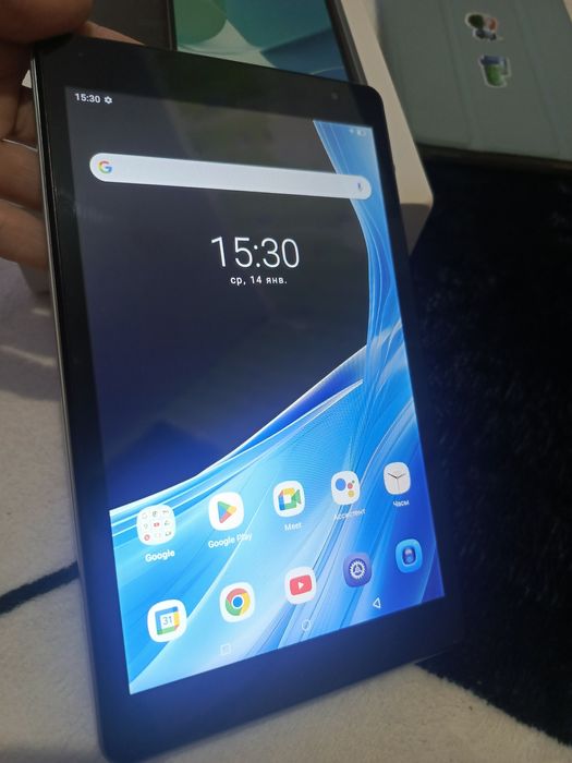 Планшет 30.000 есть торг