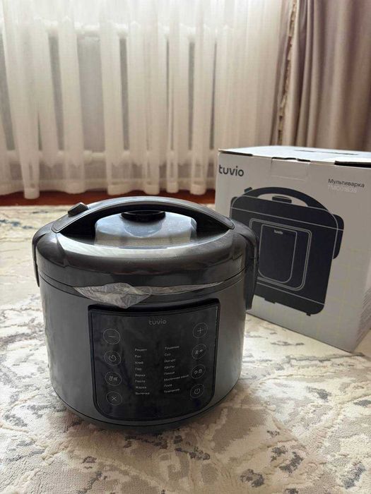 Мультиварка Tuvio TMC01B3S
