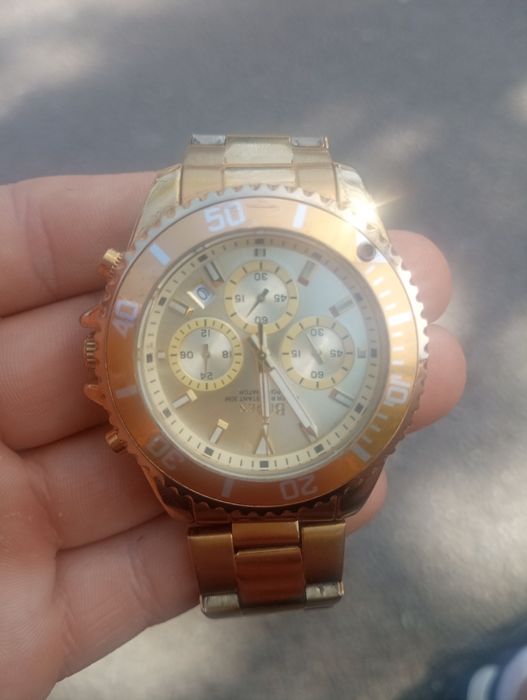 Vând un Ceas de firma BiDen