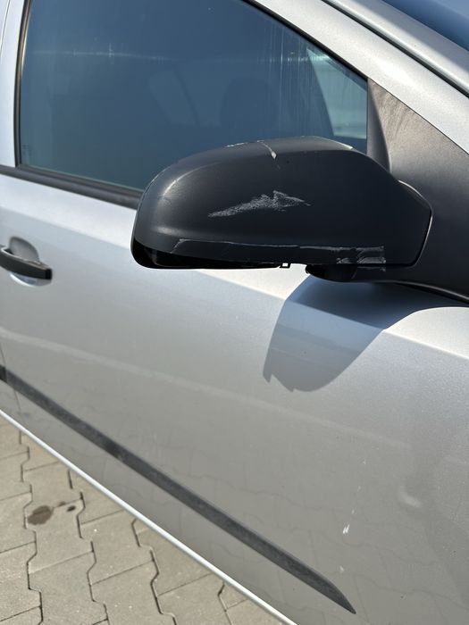 Vand opel astra H 1.6 benzina