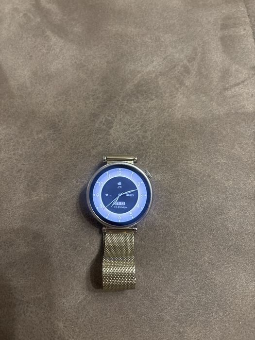 Дамски смарт часовник Huawei Watch GT 4