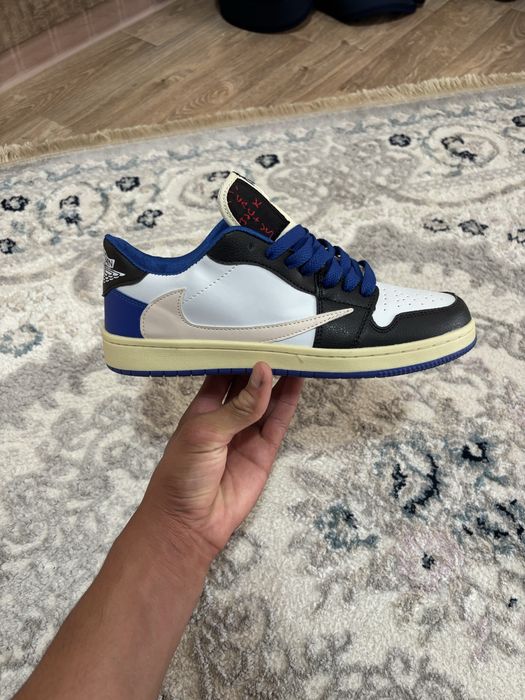Продам nike air Jordan кроссовку.