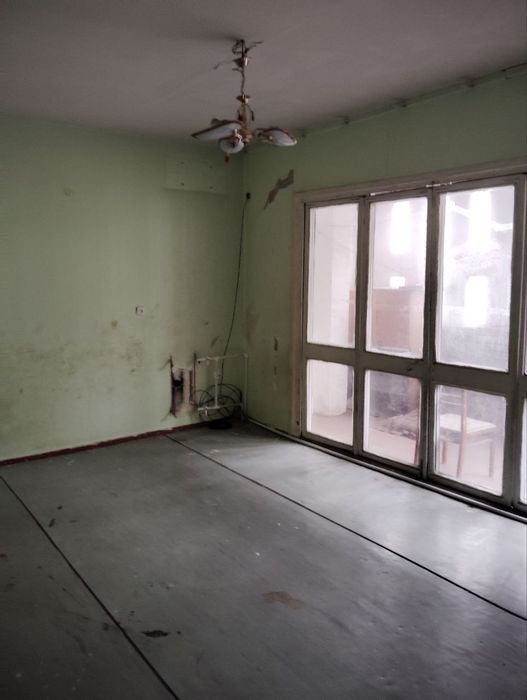 Продам квартиру 2/9/9 Яккасарайский район.