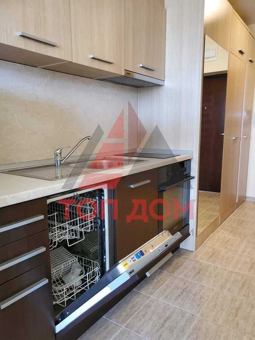 Дава се под наем Двустаен апартамент в к.к. Св.Св. Константин и Елена - 55 кв.м за 612 € - Снимка #6