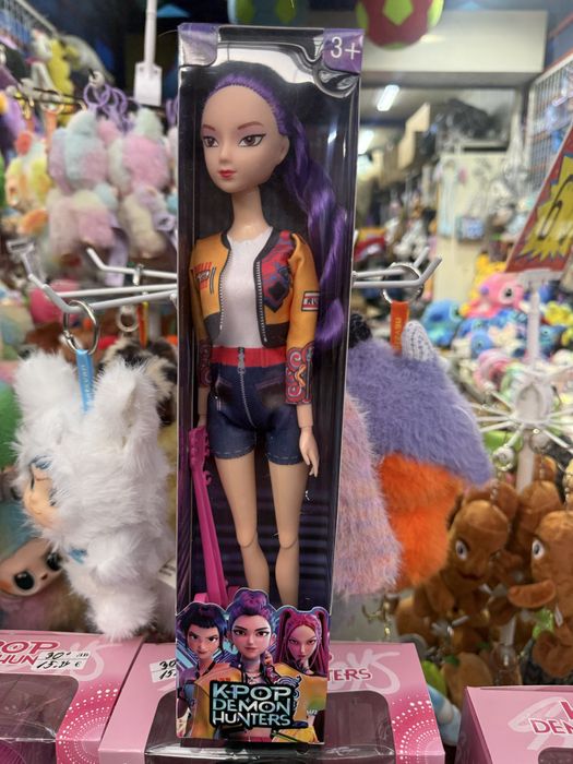 K-POP.  Demon hunters.  Музикални.  Кей поп. Ловци на духове