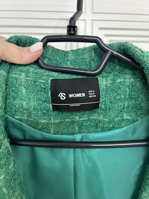 Платье, пиджак, рубашка