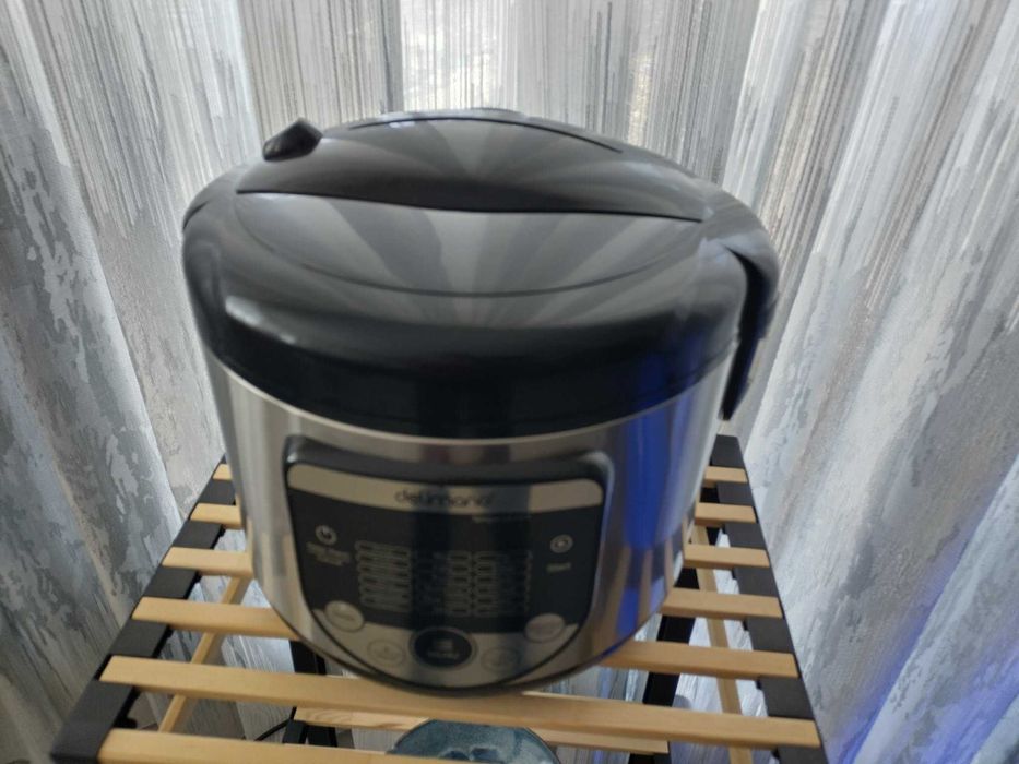 Уред за готвене мултикукър Делимано