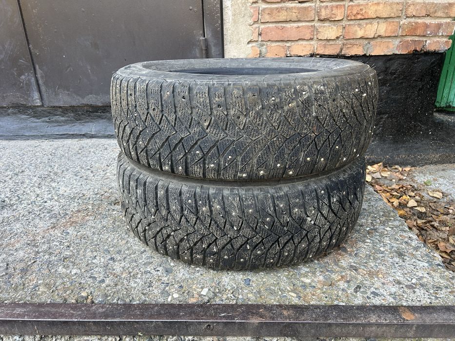 Продам зимние шины